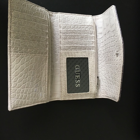 Guess Crocodile Multi-Color Patent Leather Wallet - Picture 5 of 5